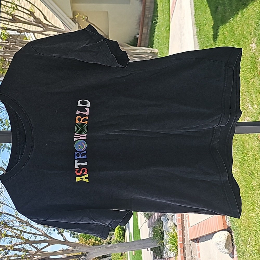 Black tshirt with Astroworld Tour